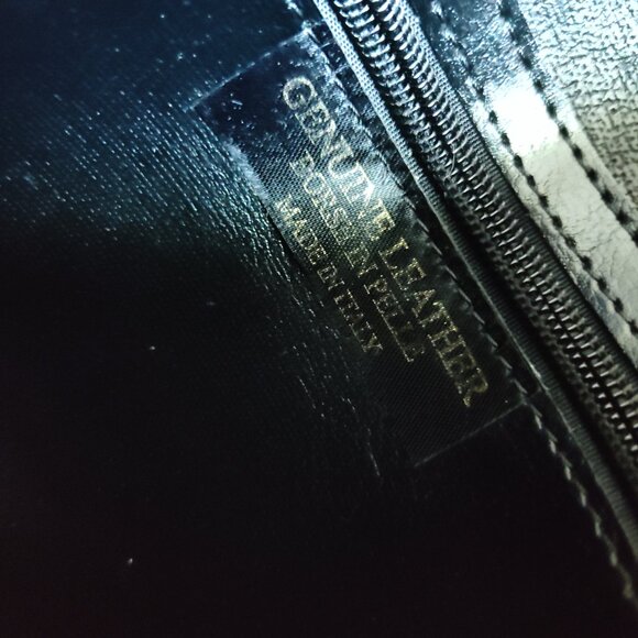 Vintage Crocodile Embossed Leather Bag. Excellent condition - Picture 14 of 15